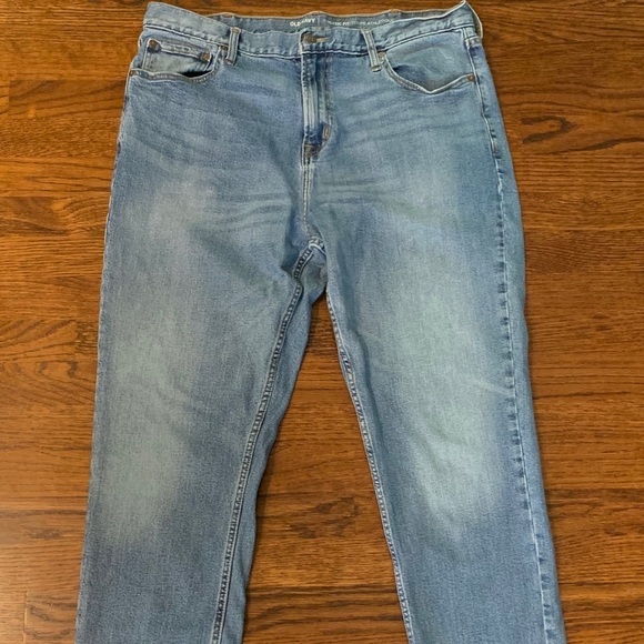 old navy light wash jeans